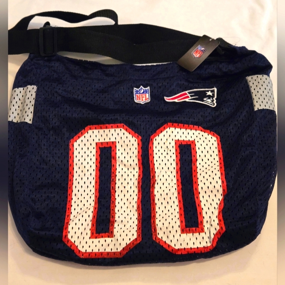 NFL New England Patriots Jersey Purse Tote Football Pro-FAN-ity Official Bag HTF